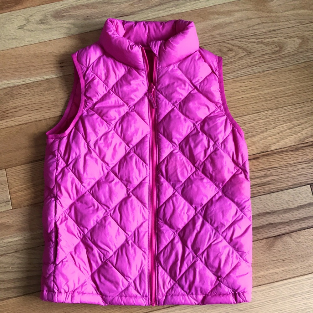 Uniqlo vest, size 11 (girls)